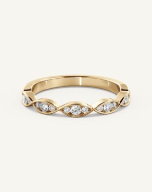 Alliansring Nicole med diamanter i twist-design